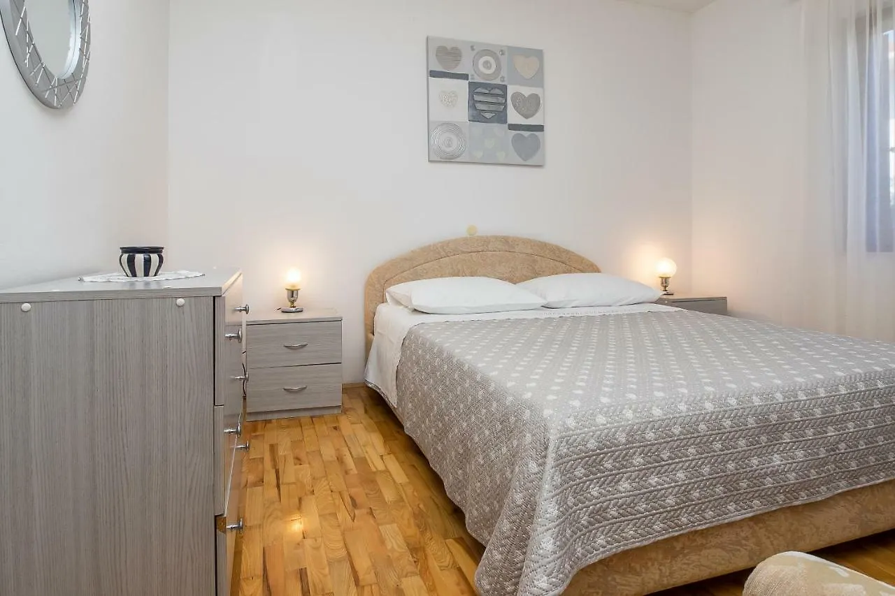 Apartment Olivera  Trogir