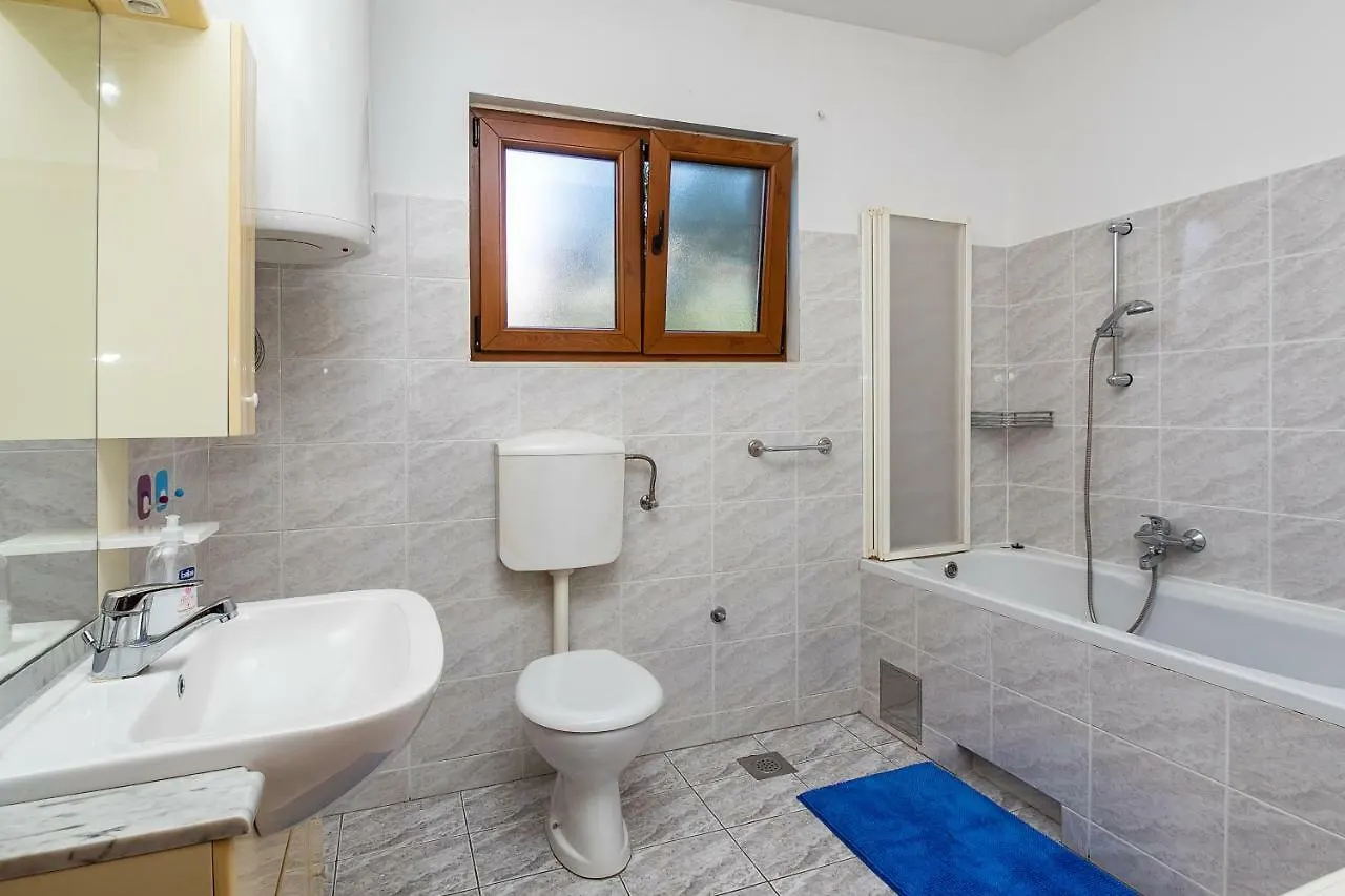 Apartment Olivera Croatia